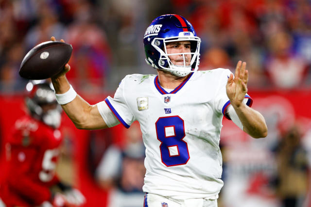 Giants QB Daniel Jones reveals offseason neck procedure