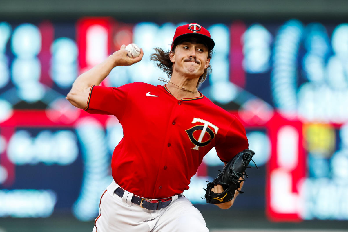 Twins lose combined nohitter in 9th after rookie Joe Ryan nohits