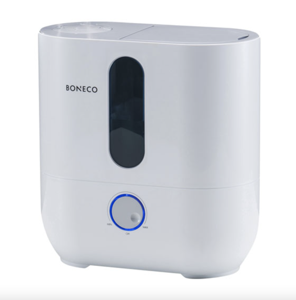 Boneco U300 Ultrasonic Cool Mist Humidifier in white container with blue button (Photo via Best Buy Canada)