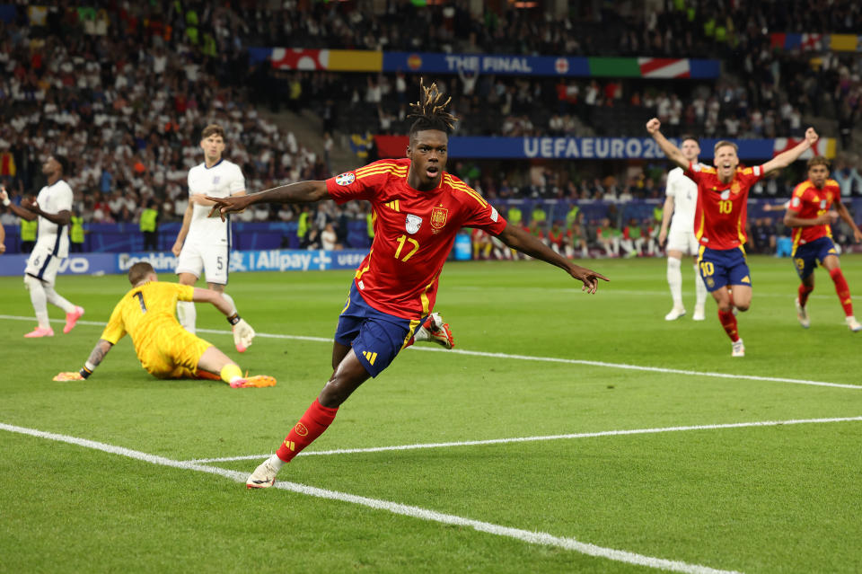 BERLIN, GERMANY - JULY 14: Nico Williams of Spain celebrates after scoring the opening goal during the UEFA EURO 2024 final match between Spain and England at Olympiastadion on July 14, 2024 in Berlin, Germany. (Photo by Ian MacNicol/Getty Images)