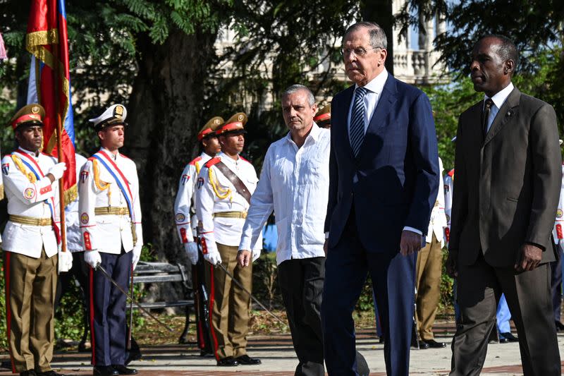 Serguei Lavrov visits Cuba