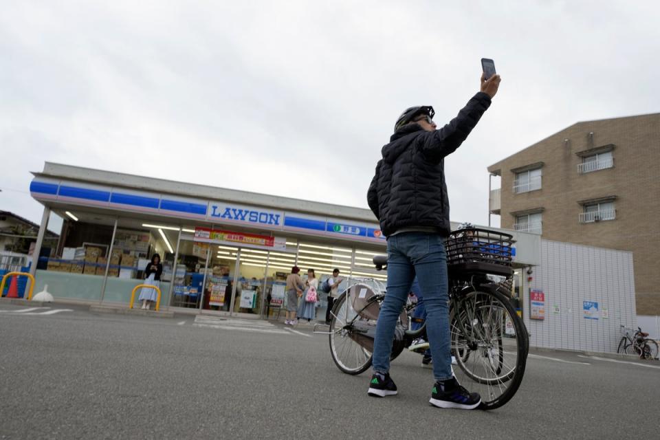 Japan Mt. Fuji Overtourism: Japan Mt. Fuji Overtourism (Copyright 2024 The Associated Press. All rights reserved)