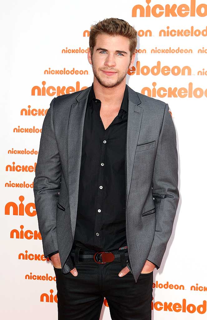 Liam Hemsworth Kids Choice Aw