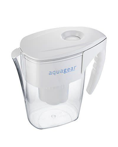 8) Aquagear Water Filter Pitcher