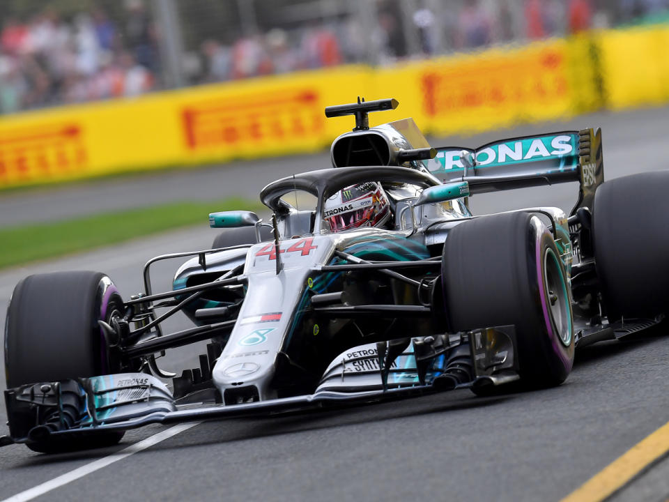 Lewis Hamilton kann in Australien von der Pole-Position starten. (Bild-Copyright: Paul Crock/AFP)