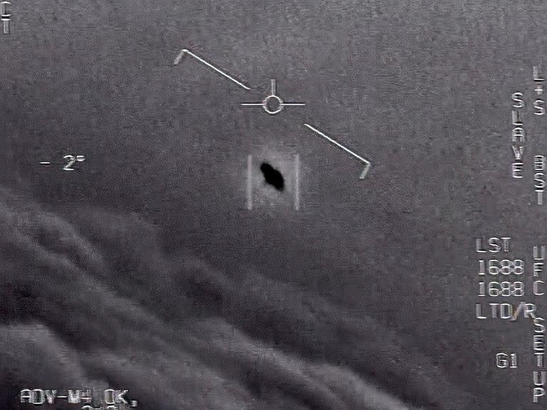 Un informe publicado en noviembre pasado por la NASA confirmaría la presencia de extraterrestres (Departamento de Defensa vía AP)