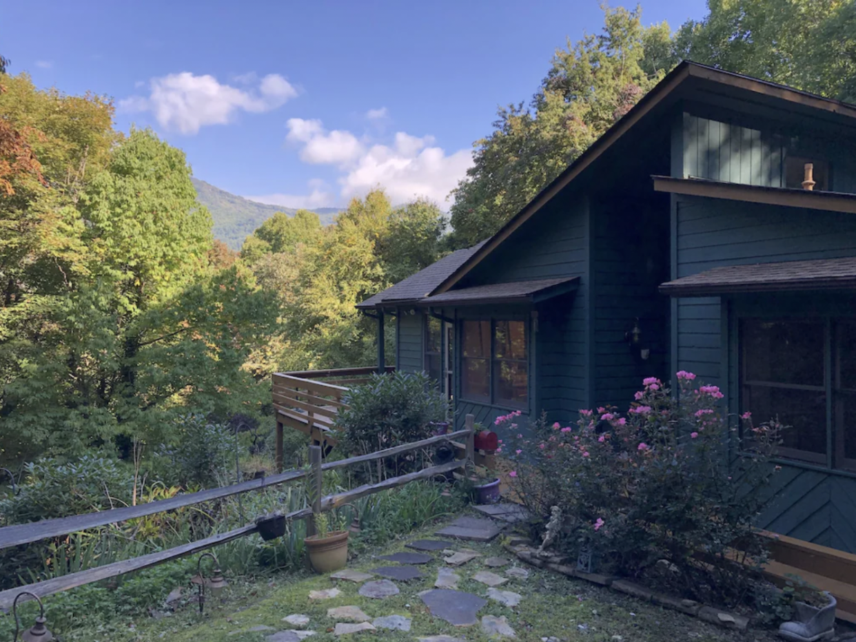 Maggie Valley Mountains Cabin