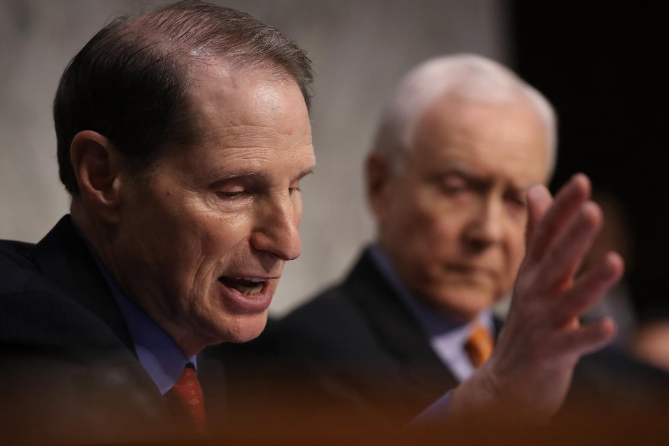 Sen. Ron Wyden (D-Ore.) speaks during a Senate Finance Committee session Tuesday on&nbsp;the&nbsp;GOP tax reform&nbsp;bill. Senate Republicans announced their intention to include a repeal of the Affordable Care Act's mandate for taxpayers to have health insurance in the tax bill.&nbsp; (Photo: Win McNamee via Getty Images)