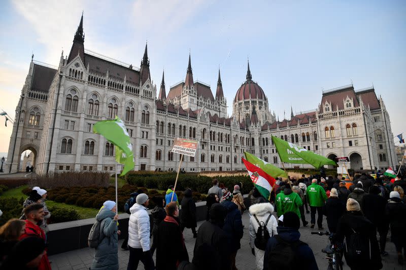 Protest against COVID-19 restrictions and vaccines, in Budapest