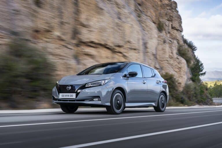 Nissan : l’hybride au même prix que l’essence ?-La Nissan LEAF va aussi profiter des évolutions sur les moteurs électriques (©Nissan)