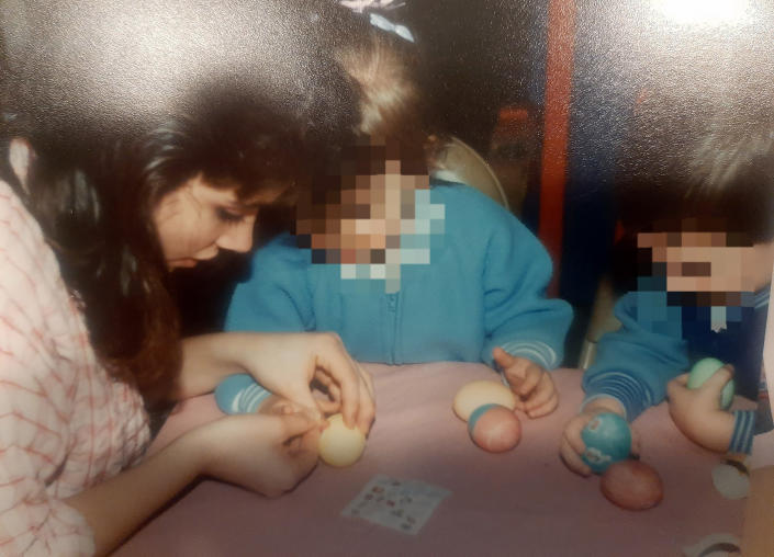 Dawn Tryee pictured with her two children in their first apartment. She was 17 years old. (Courtesy Dawn Tyree)