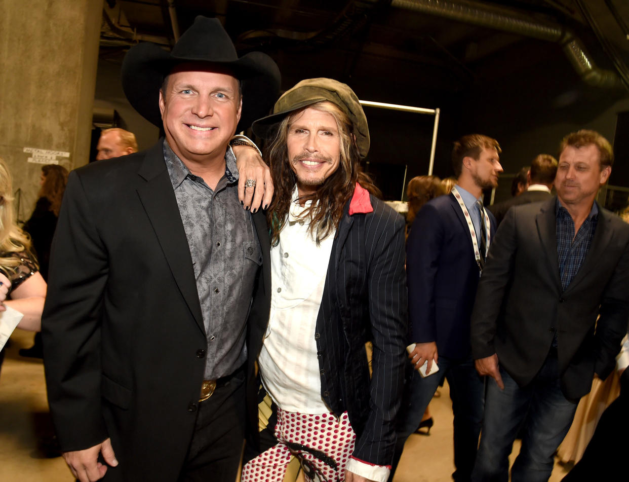 50th Academy Of Country Music Awards - Backstage And Audience (Rick Diamond/ACM2015 / Getty Images for dcp)