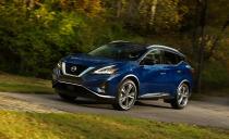 <p>For those who want V-6 power, more space, and flashier looks in a tall, wagonish body, the Murano remains the staple in Nissan dealerships.</p>