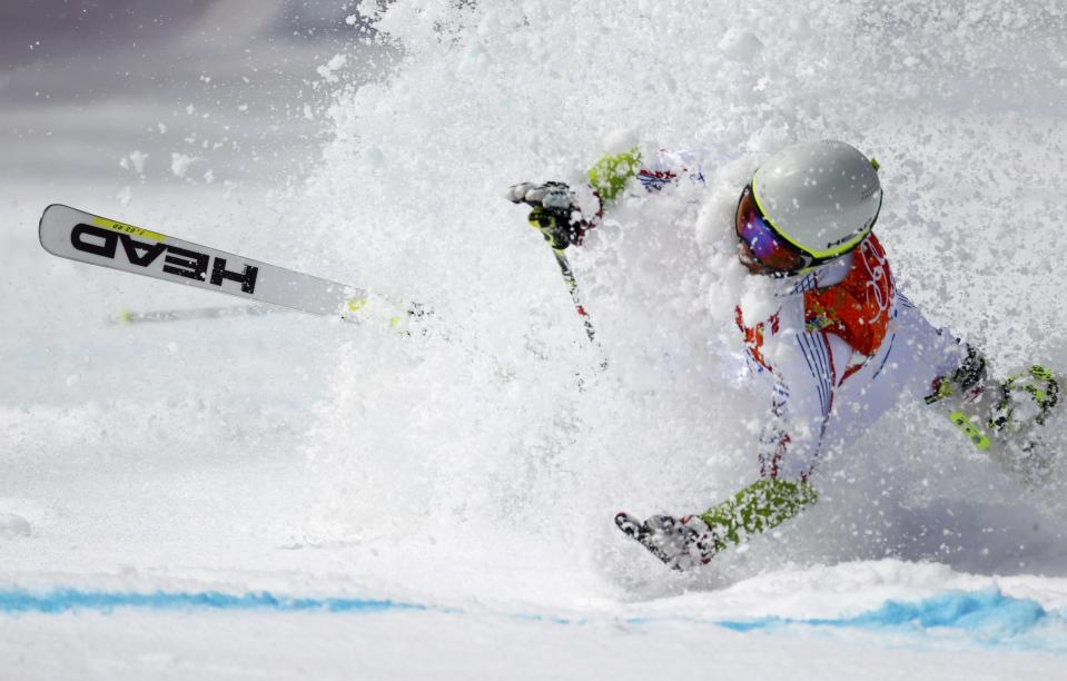 Andorra's Joan Verdu Sanchez crashes during the first run of the men's alpine skiing giant slalom event at the 2014 Sochi Winter Olympics at the Rosa Khutor Alpine Center February 19, 2014. REUTERS/Dominic Ebenbichler (RUSSIA - Tags: SPORT SKIING OLYMPICS TPX IMAGES OF THE DAY)