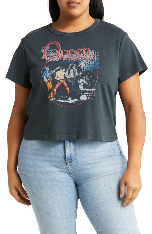 13) Queen Shrunken Cotton Graphic Tee