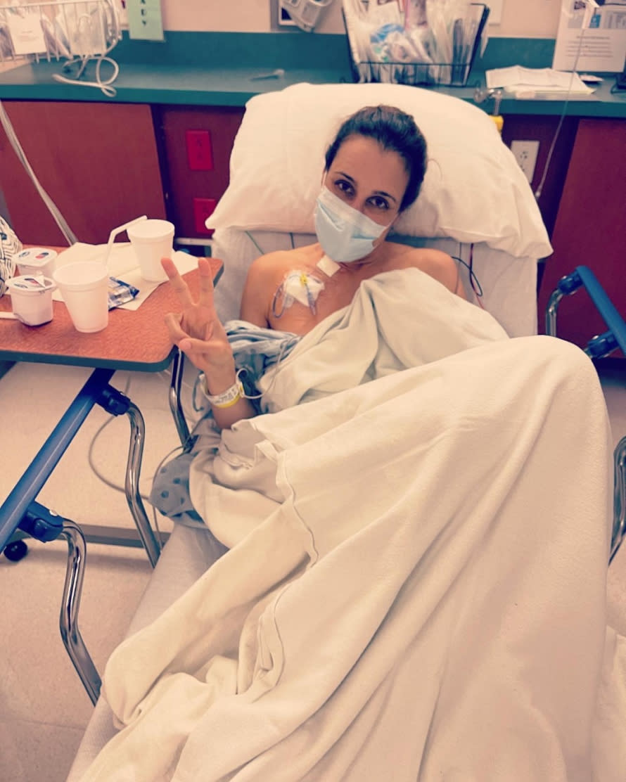 Bronstein recovers at MD Anderson after surgery to implant a chemotherapy port. (Courtesy Christine Bronstein)