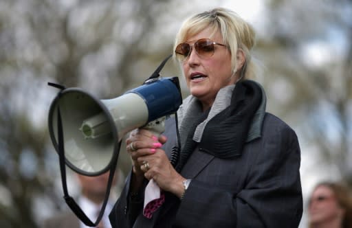 Campaigner Erin Brockovich has thrown her weight behind an Australian class action over pollution