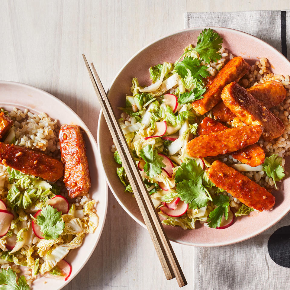 Korean BBQ Tempeh Grain Bowl