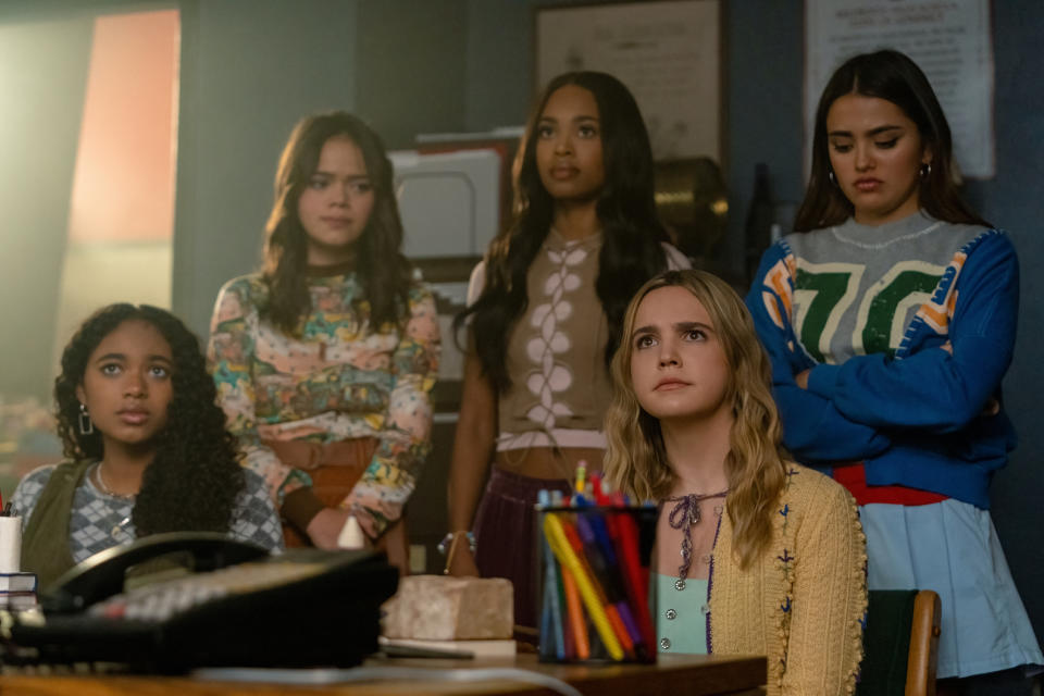 Chandler Kinney, Malia Pyles, Zaria, Bailee Madison, Maia Reficco in HBO Max 