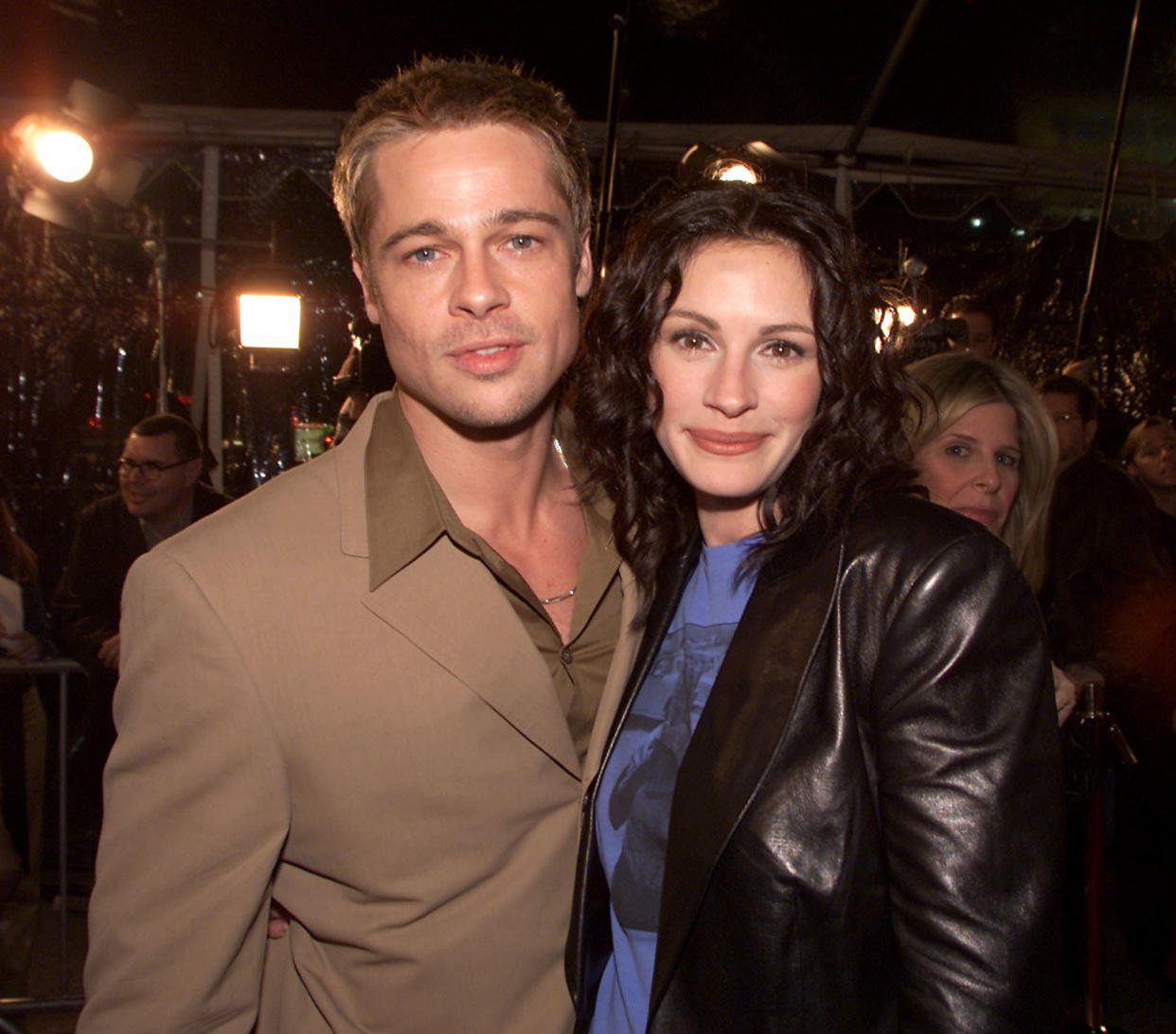 Brad Pitt and Julia Roberts at the premiere of 'The Mexican' at the National Theater in Los Angeles, Ca. 2/23/01.  (Photo by Kevin Winter/Getty Images).