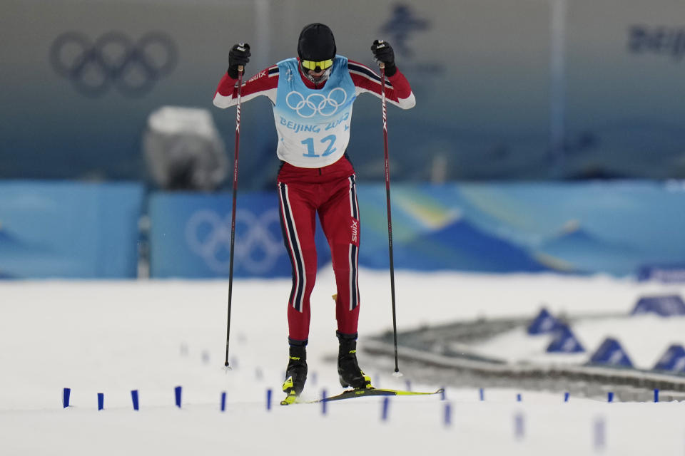 Norway's Joergen Graabak competes during the cross-country skiing portion of the individual Gundersen large hill/10km competition at the 2022 Winter Olympics, Tuesday, Feb. 15, 2022, in Zhangjiakou, China. (AP Photo/Alessandra Tarantino)