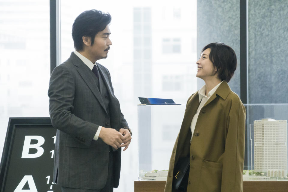 Yukiyoshi Ozawa (left) as Kento Futaba and Yuko Takeuchi as Sherlock in “Miss Sherlock”. (Photo: HBO Asia)