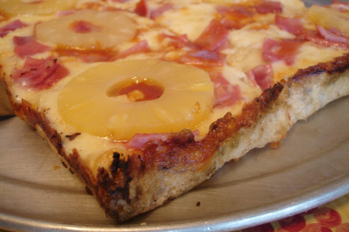 Sam Panopoulos, inventor of Hawaiian pizza, dies aged 83, Pizza