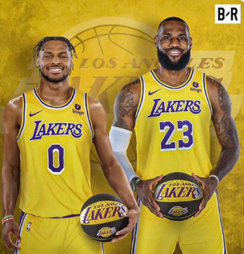 Los Lakers escogieron al hijo de LeBron James, Bronny James, en la posición 55 del Draft de la NBA, celebrado el 27 de junio de 2024 en Brooklyn, Nueva Jersey.