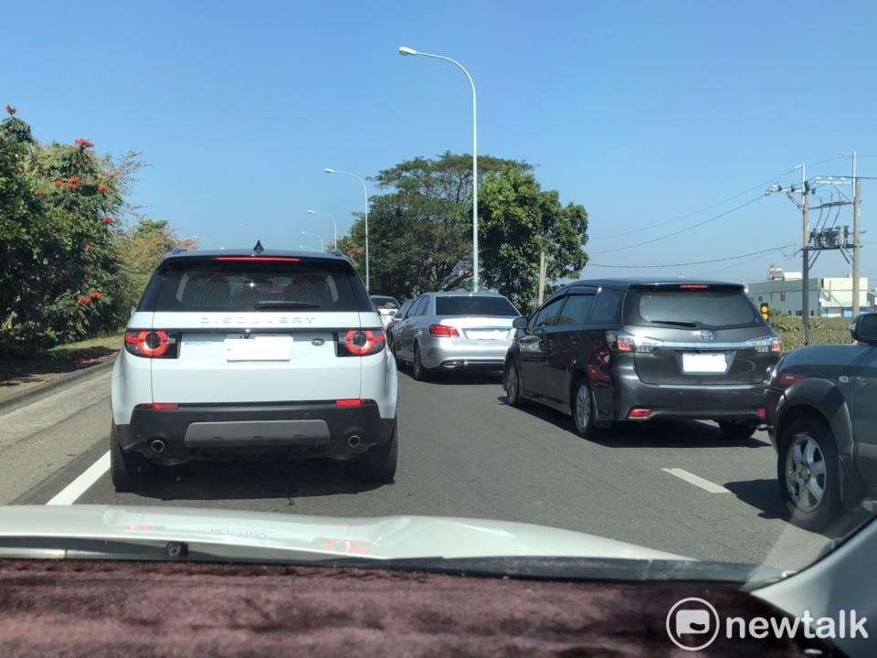 公路總局表示，今日午後5省道路段仍要留意車多情況。   圖：新頭殼資料照