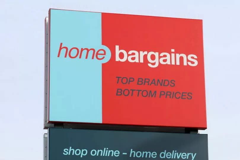 Home Bargains logo