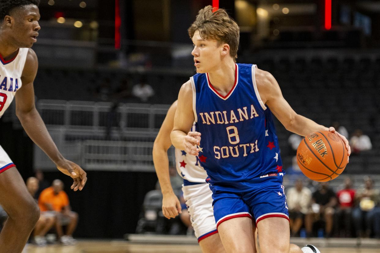 South Future All-Star Braylon Mullins (8), a sophomore from Greenfield-Central High School, moves the ball around the court during the second half of an boysâ€™ Indiana High School Future All-Stars basketball game, Saturday, June 10, 2023, at Gainbridge Fieldhouse, in Indianapolis.