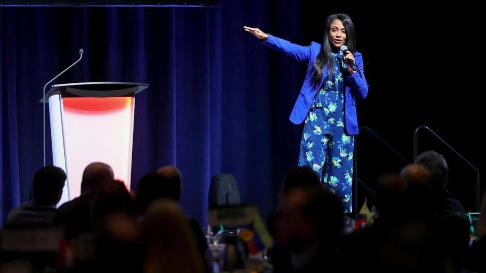 Dawes told the audience of several hundred people how she recently opened a gymnastics academy in her home state of Maryland to encourage young children.