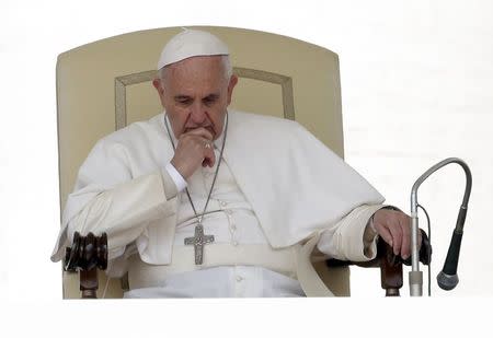 Pope Francis attends the weekly audience in Saint Peter's Square at the Vatican April 29, 2015. REUTERS/Max Rossi