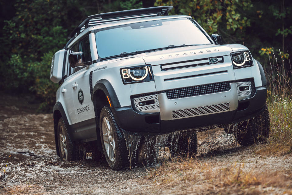 2020 Land Rover Defender (Credit: Land Rover)