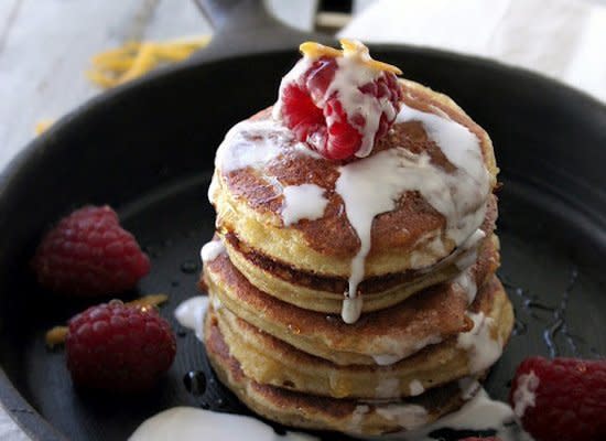 <strong>Get the <a href="http://urbanposer.blogspot.com/2012/02/graindairy-free-lemon-raspberry.html" target="_hplink">Lemon & Raspberry Pancakes with Coconut Cream recipe</a> by The Urban Poser</strong>