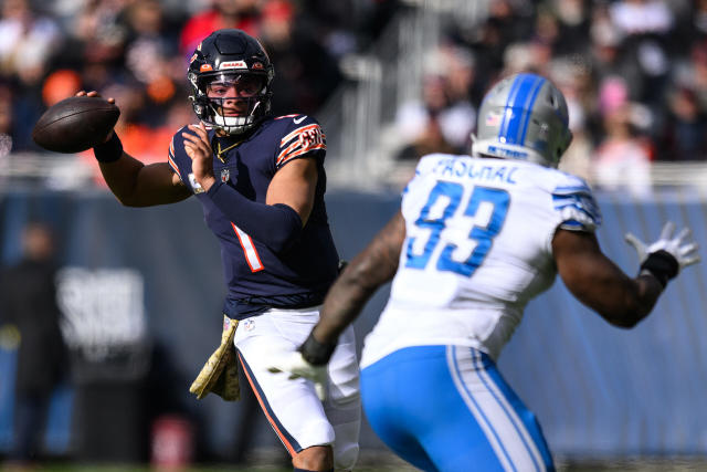 Instant analysis of Bears' 31-30 loss vs. Lions in Week 10