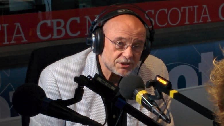 Moses Znaimer, broadcasting pioneer, returns to where his life in Canada began