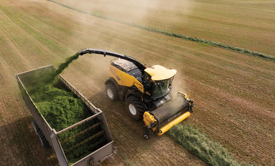 The New Holland FR Forage Cruiser CropSpeed