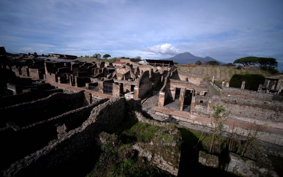 Pompeii's cobbled Via di Nola  - FILIPPO MONTEFORTE/AFP via Getty Images