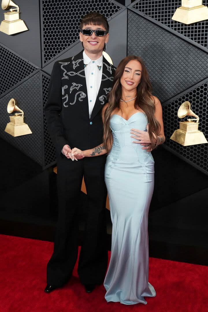 El 4 de febrero, Peso Pluma y Nicki Nicole estuvieron juntos en los Grammy