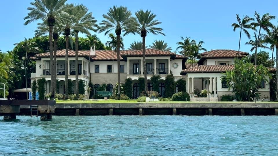 On May 27, 2023, David Chen kayaked at Oleta River State Park near Indian Creek Village in South Florida. Indian Creek is home to celebrities like Tom Brady, Jared Kushner and Ivanka Trump. This is singer Julio Iglesias' home, Chen said. The ultra luxe neighborhood is known as “Billionaire Bunker.”