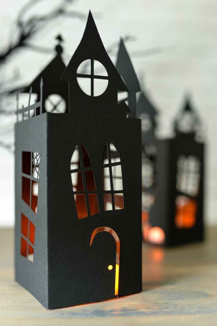 Halloween Haunted House Lantern