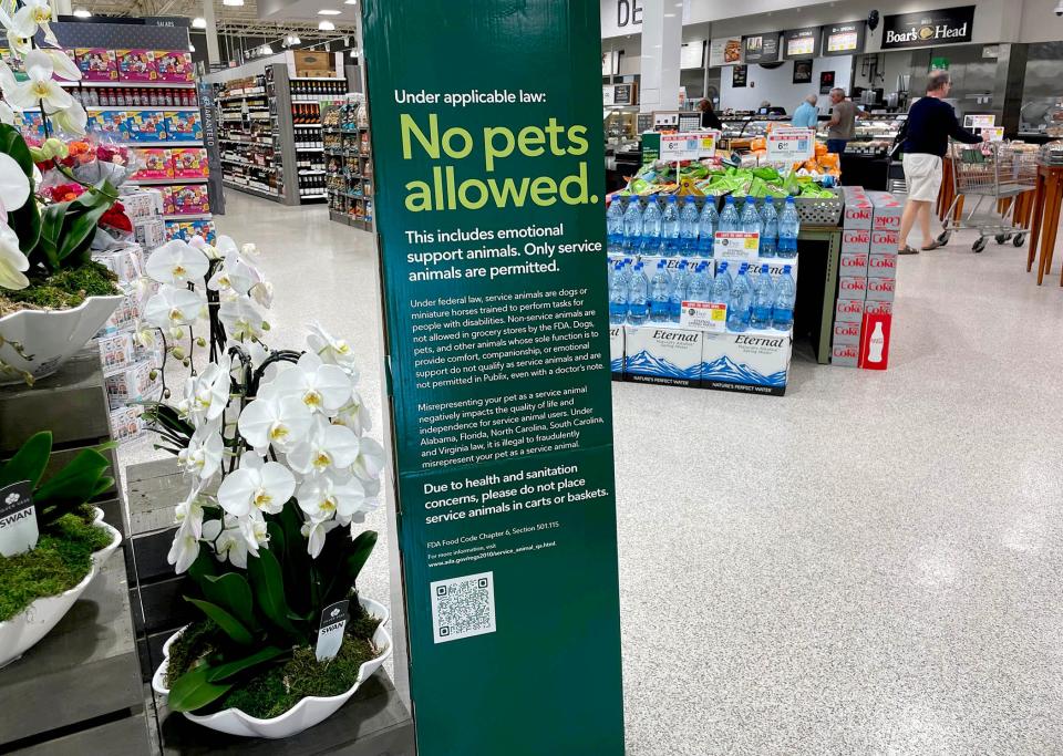 Publix has recently placed prominent signage reminding customers of their policy that no pets are allowed in the store except for service animals.