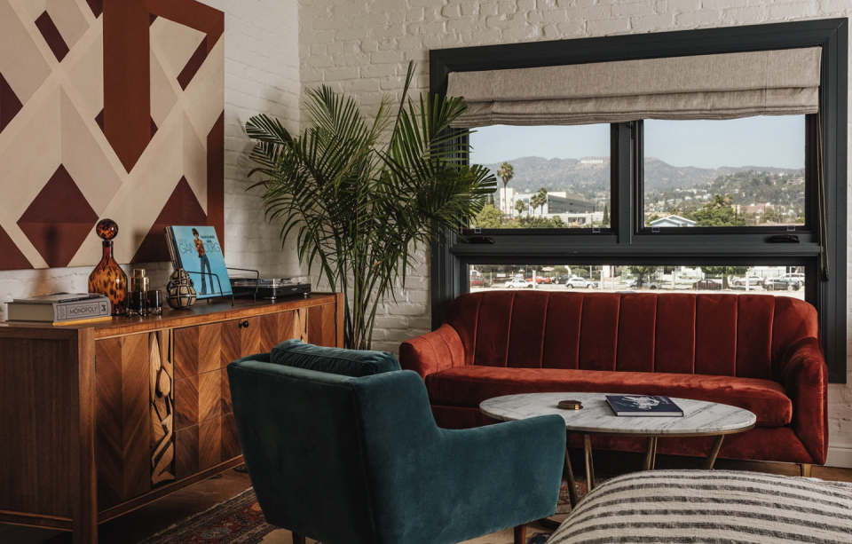 hotel living room in los angeles