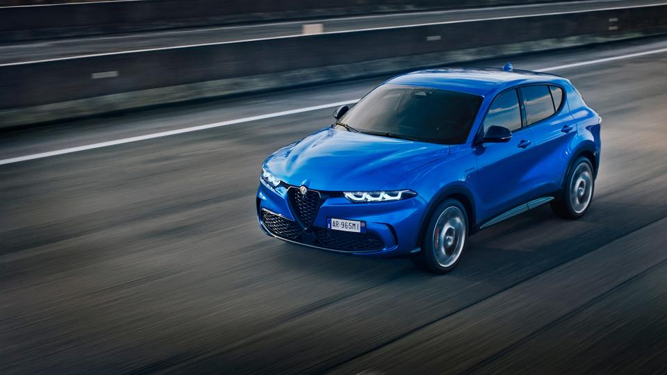 The 2023 Alfa Romeo Tonale compact SUV should go on sale in the U.S. in January 2023. The European model is shown.