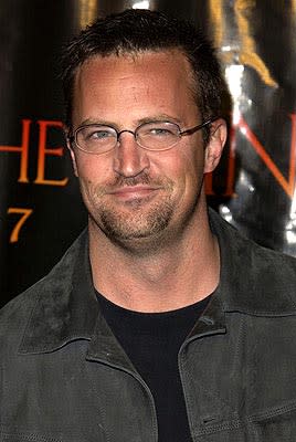 Matthew Perry at the LA premiere of Columbia's Tears of the Sun