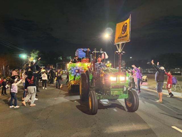 Krewe of Symphony rolls in Metairie