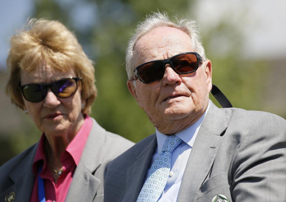 Jack Nicklaus sits beside his wife Barbara Nicklaus to watch players in the playoff of the final round of the Memorial Tournament at Muirfield Village Golf Club in Dublin, Ohio on June 3, 2018. DeChambeau won the tournament in a two-hole playoff. [Adam Cairns / Dispatch]