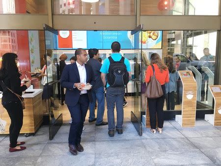 Customers order meals on tablets and pick up food from cubbies at Eatsa, a restaurant in the financial district of San Francisco, California, U.S., September 28, 2016. Picture taken September 28, 2016. REUTERS/Peter Henderson