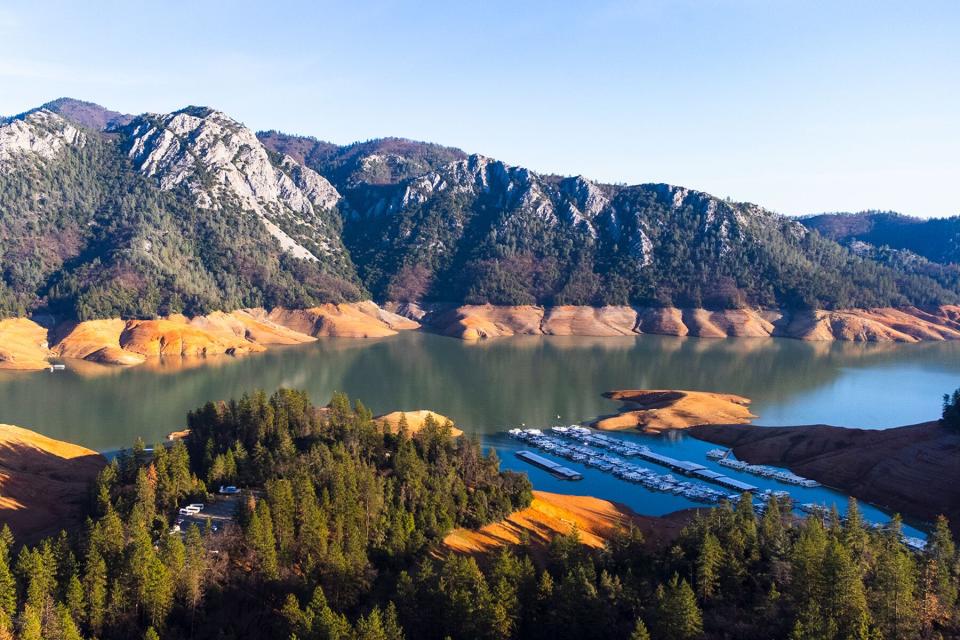 Aerial view of houseboats in a marina on Shasta Lake, California